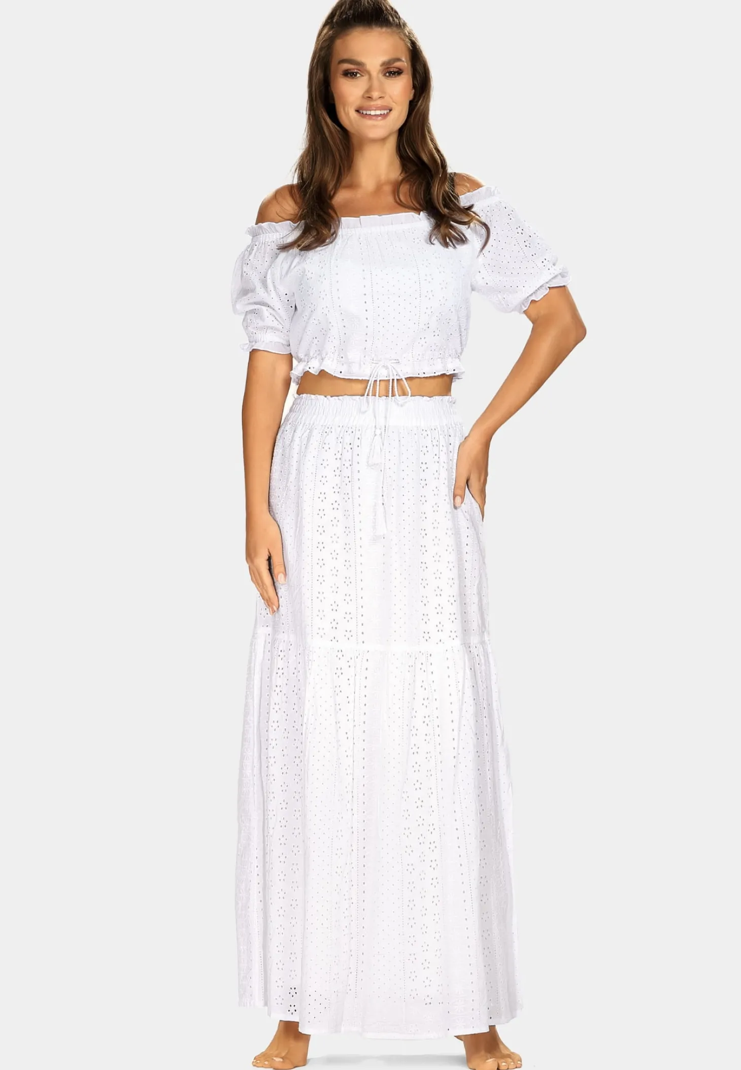 Biała długa spódnica haftowana styl Boho F228/645