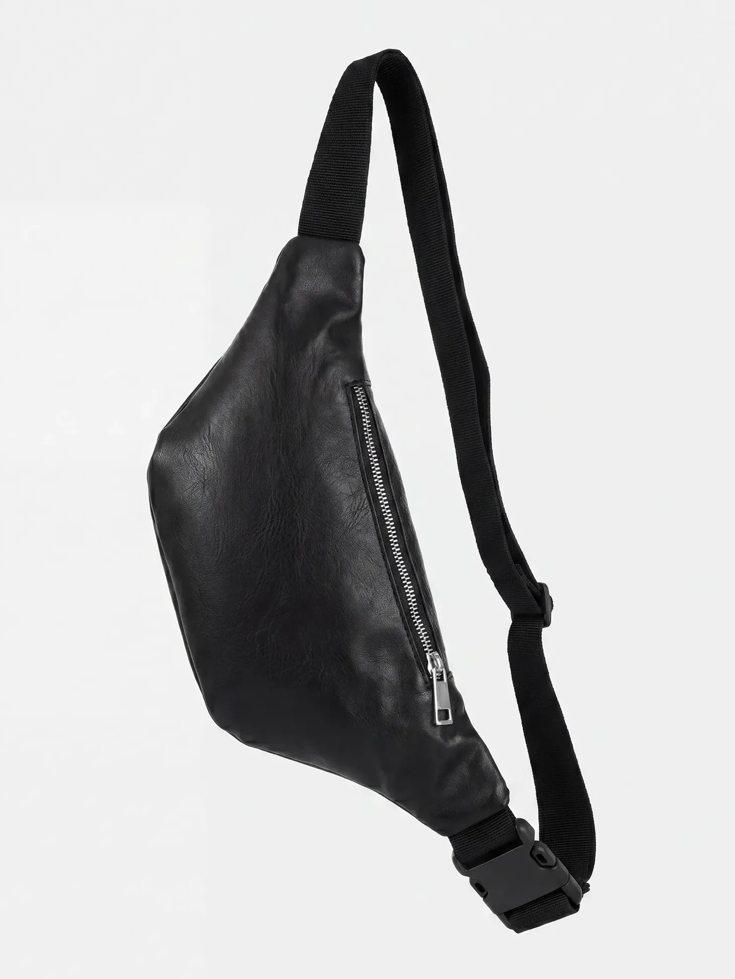 Saszetka | Nerka czarna srebrny zamek F87/BAG65