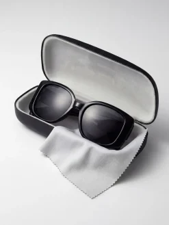Zestaw | Okulary przeciwsłoneczne Bella Black GG